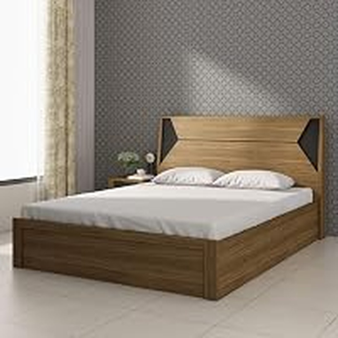 [60% Off] Home Centre Quadro Edge Queen Bed with Hydraulic Storage